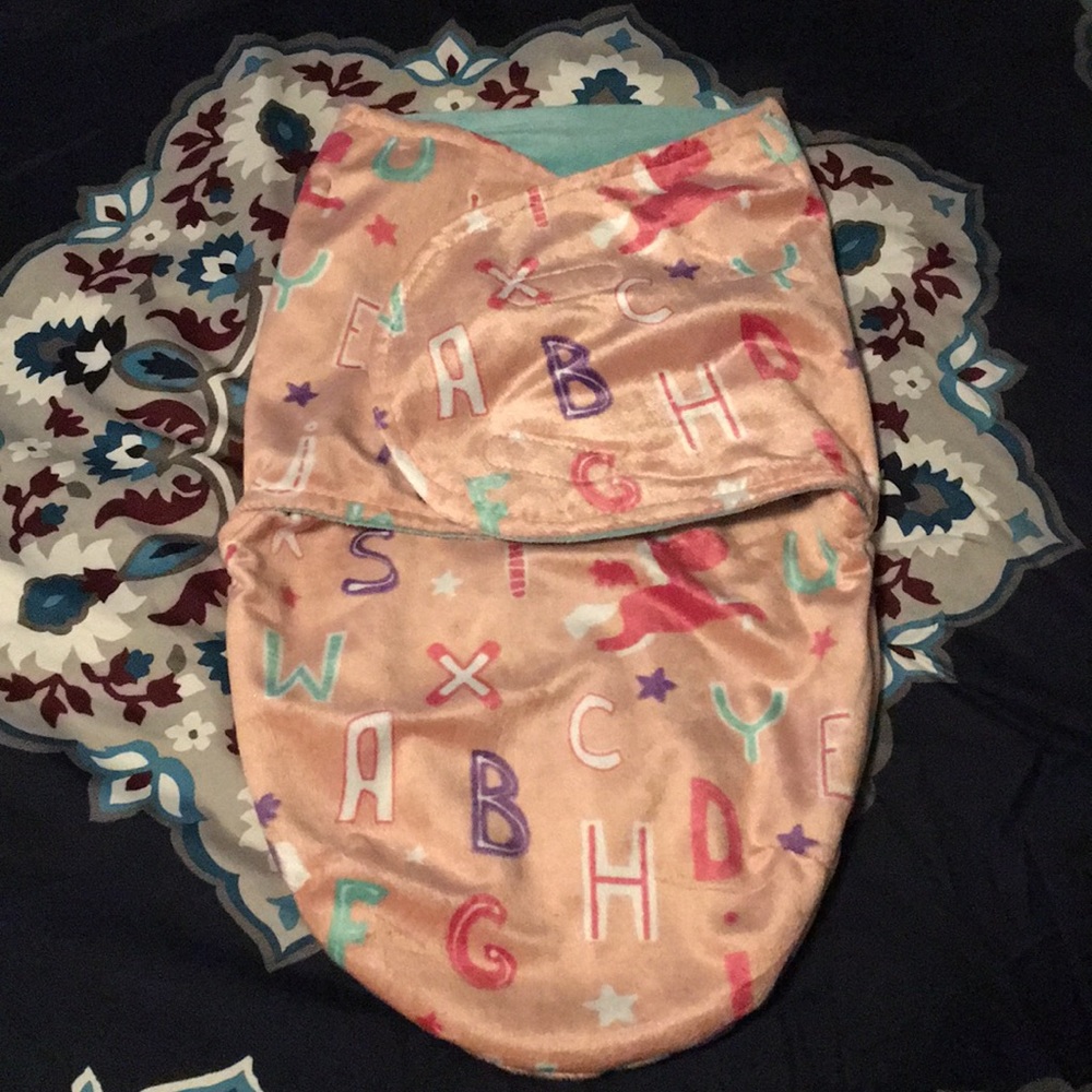 Baby swaddle